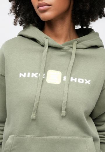 Пуловер с капюшоном