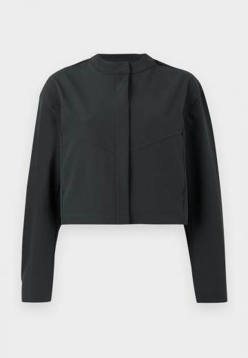 Короткий блейзер