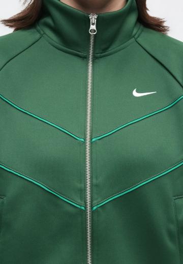 Спортивная куртка