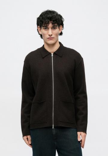 Вязаная кофта