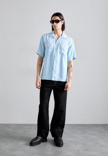 Рубашка с коротким рукавом