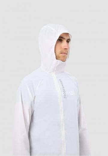 Спортивная куртка