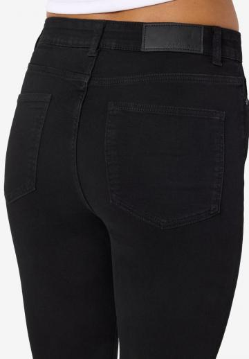 Клешеные брюки