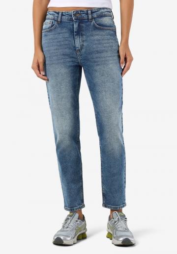 Свободные джинсы