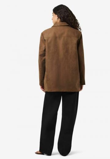 Короткое пальто