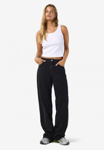 Свободные джинсы