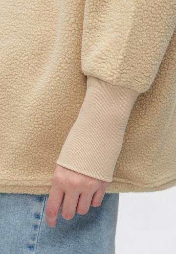 Короткое пальто