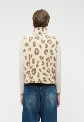 Пуховой жилет