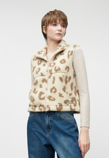 Пуховой жилет