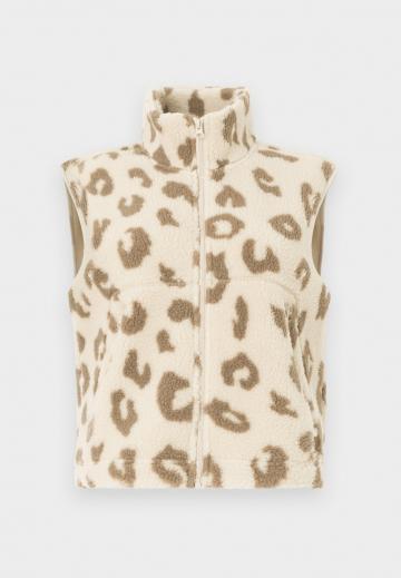 Пуховой жилет