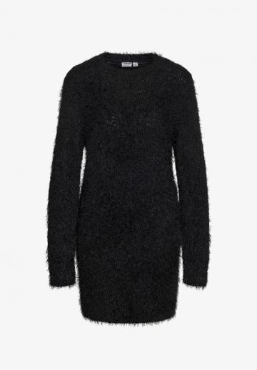 Платье футляр