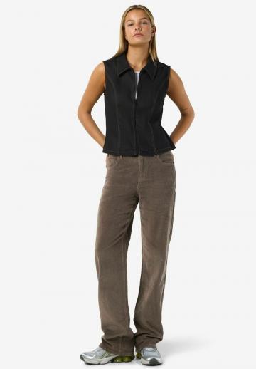 Свободные джинсы