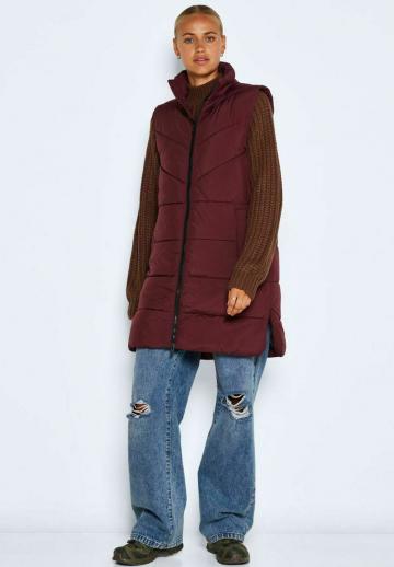 Длинный жилет