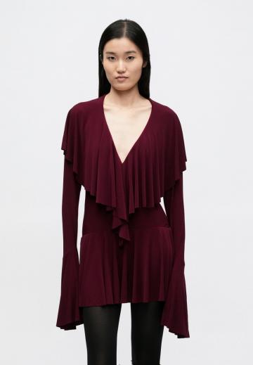 Короткое платье