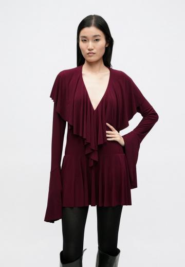 Короткое платье