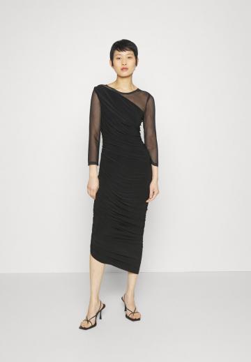 Платье футляр