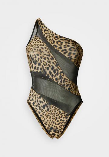 Слитный купальник