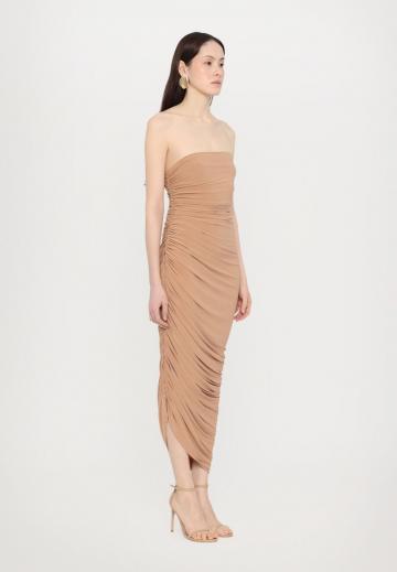 Платье без бретелек