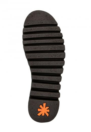 Сапожки на танкетке