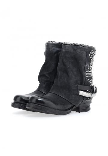 Ковбойские сапожки