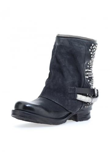 Ковбойские сапожки