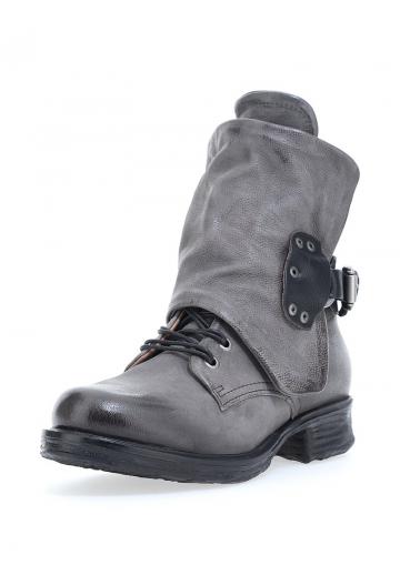 Ковбойские сапожки