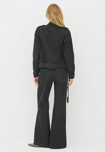 Джинсовая куртка