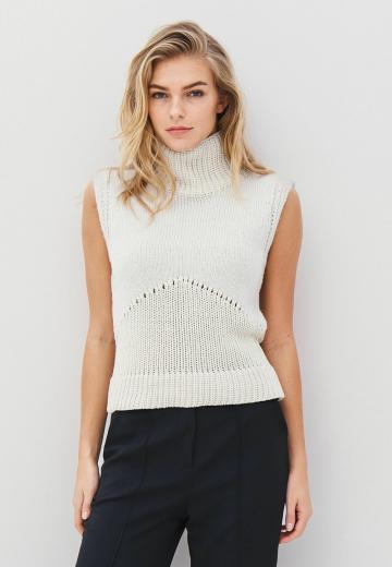 Пуловер без рукавов