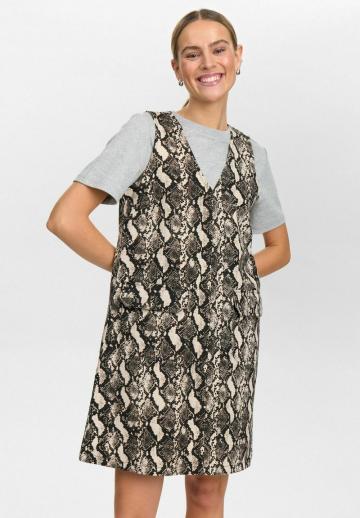 Короткое платье