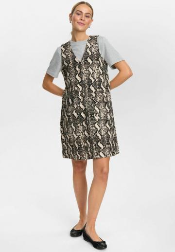 Короткое платье