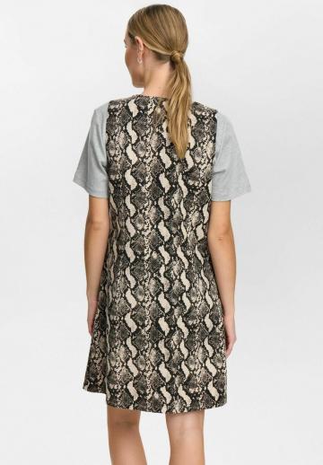 Короткое платье