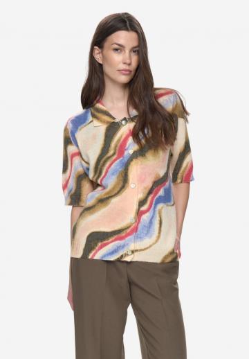 Вязаный жилет