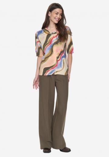 Вязаный жилет