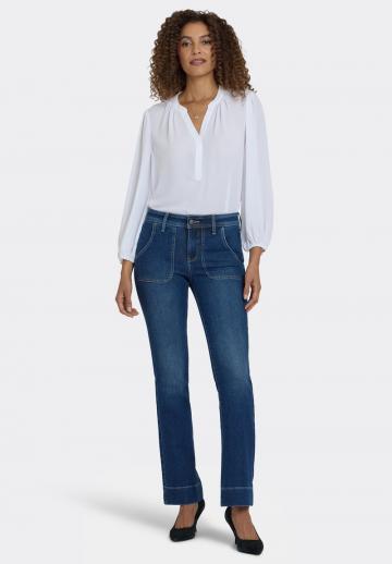 Клешеные брюки