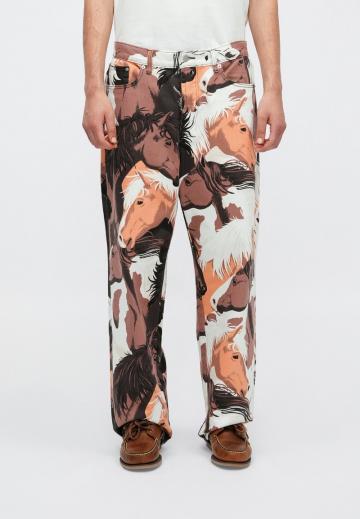 Прямые джинсы