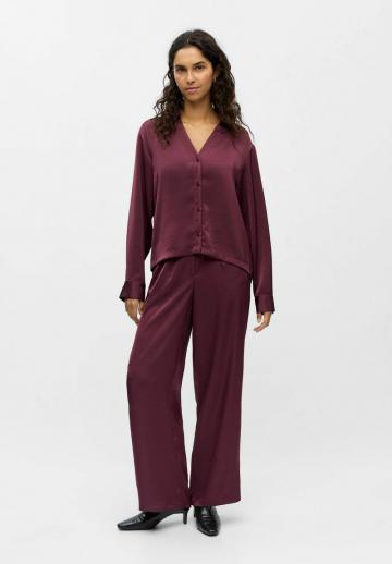 Атласная блузка