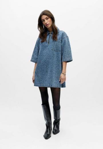 Джинсовое платье