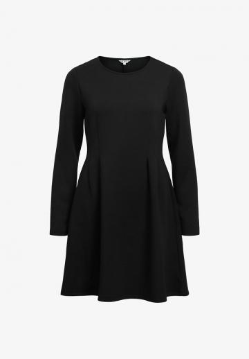 Короткое платье