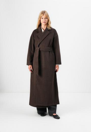 Шерстяное пальто