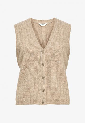 Вязаный жилет