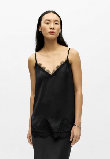 Топ на бретельках