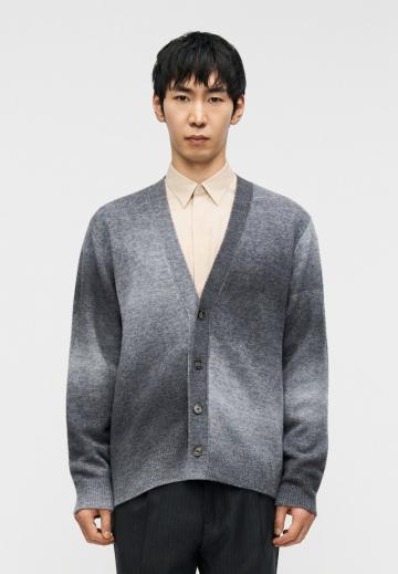 Вязаная кофта