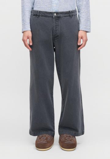 Прямые джинсы