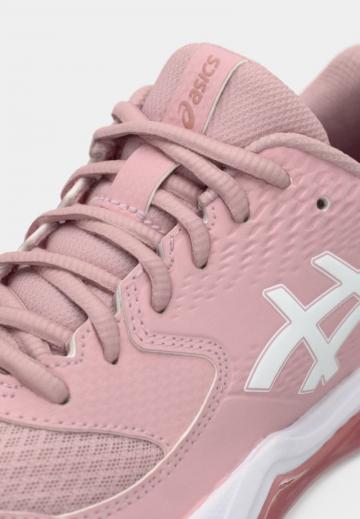 Теннисные кроссовки