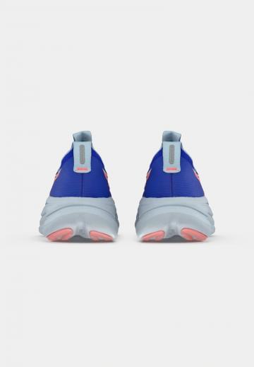 Беговые кроссовки