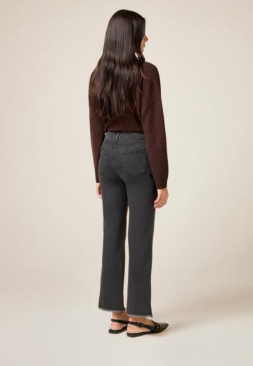 Клешеные брюки