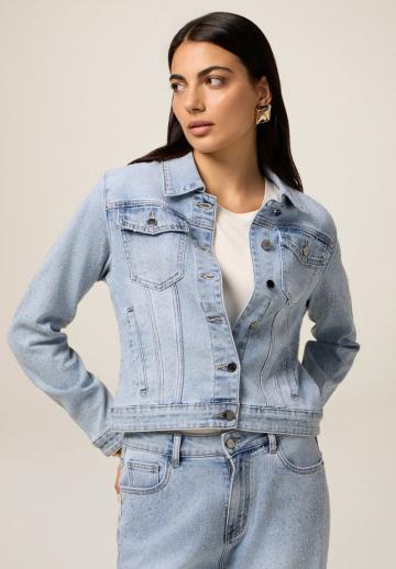 Джинсовая куртка