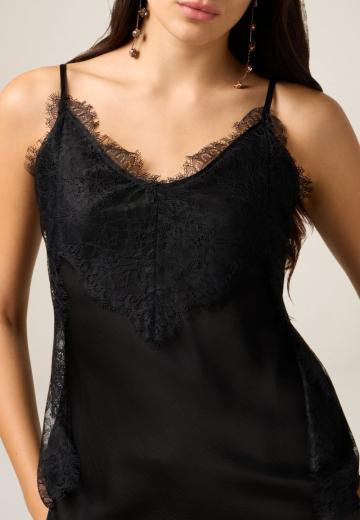 Топ на бретельках