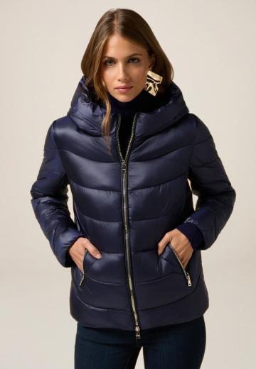 Зимняя куртка