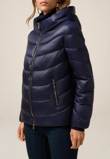 Зимняя куртка